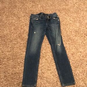 Dark blue boyfriend jeans